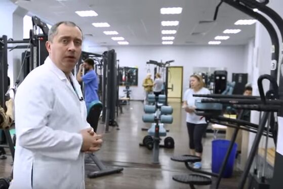Mga klase sa gym na may cervical osteochondrosis